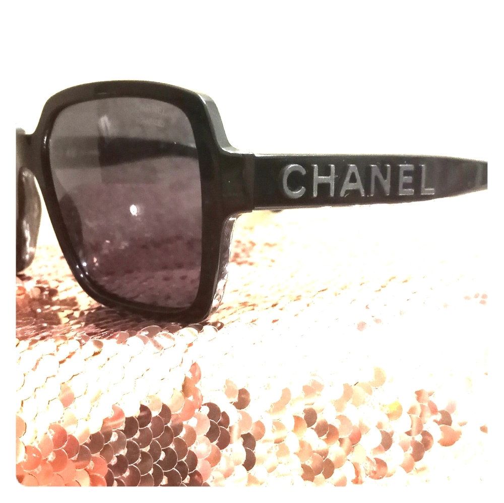 Chanel Women's Black Chanel Ch5408 56mm Polarized